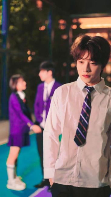 breakup-boy-photo (2)